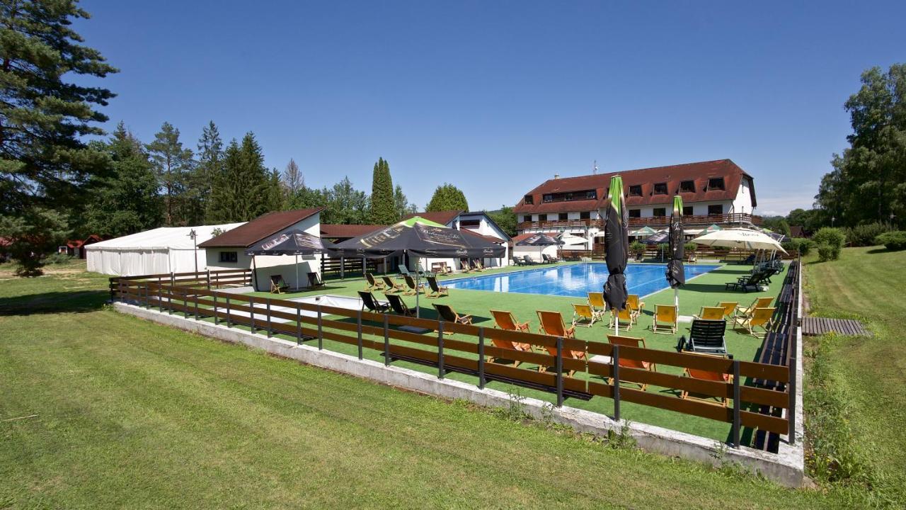 Sporthotel Kacov Exterior photo